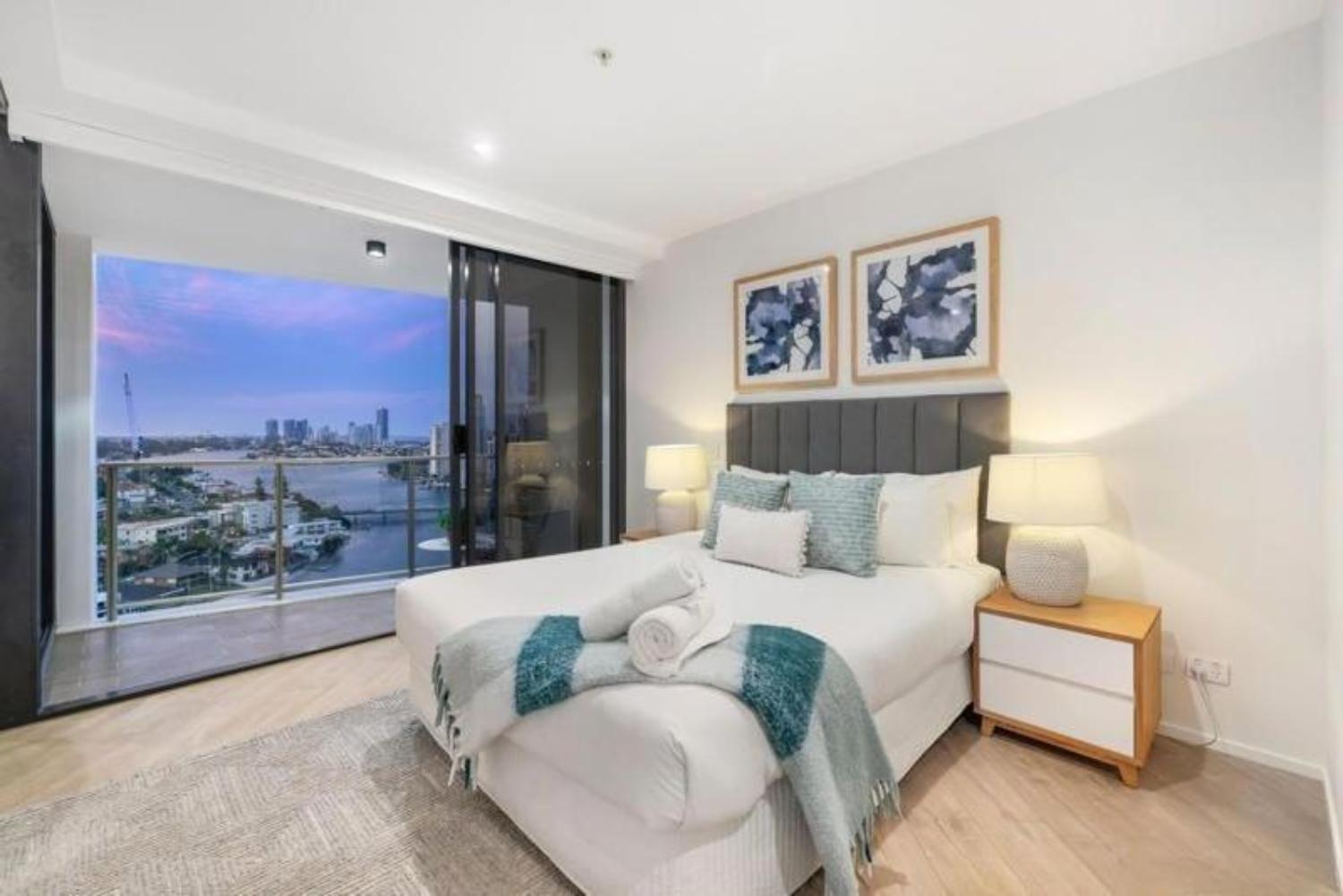 Skyline Serenity Apartment *