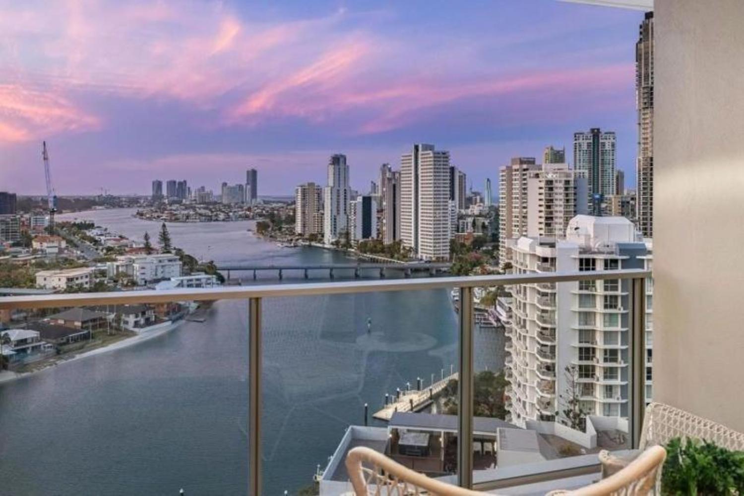 Skyline Serenity Apartment *